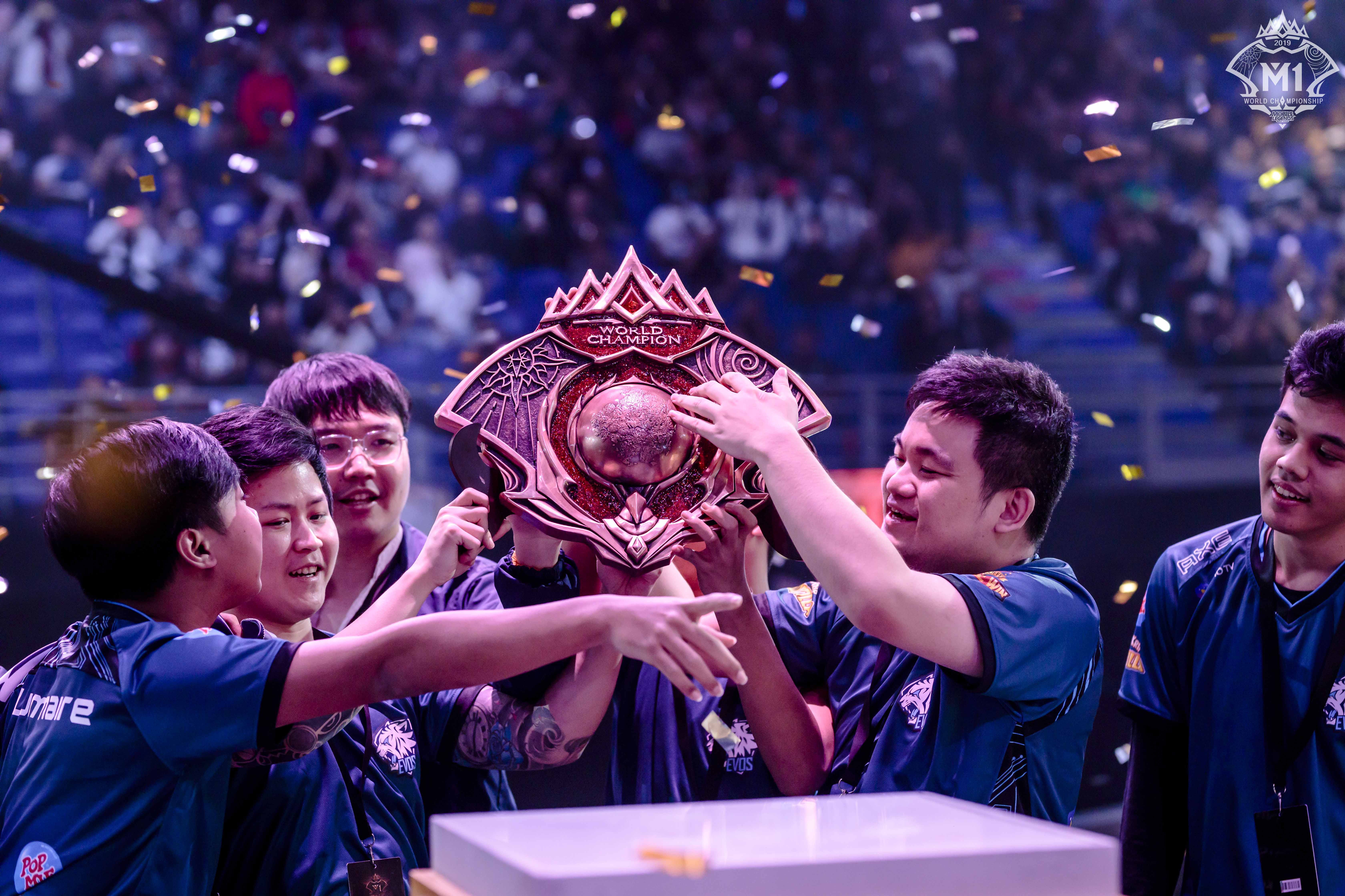 开元棋牌入口 - 萨拉赫巅峰对决,Doinb与30激战皇家马德里分钟,逆转胜负难料!